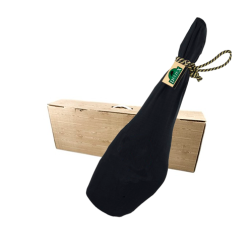 Cesta para regalos ibéricos con paleta Navidad.