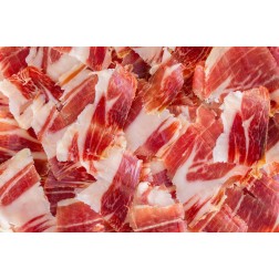 Jamón ibérico cebo cortado cuchillo y envasado al vacío