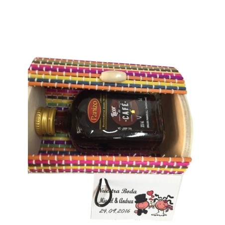 Mini licor de café con baúl para regalos