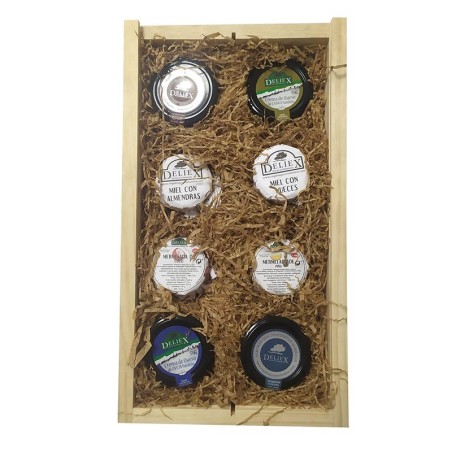 Estuche con miel, queso, mermelada, paté para regalo empresa