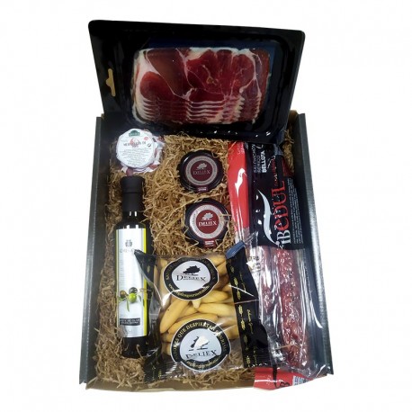 Cesta gourmet para regalar con aceite, ibéricos y mermelada